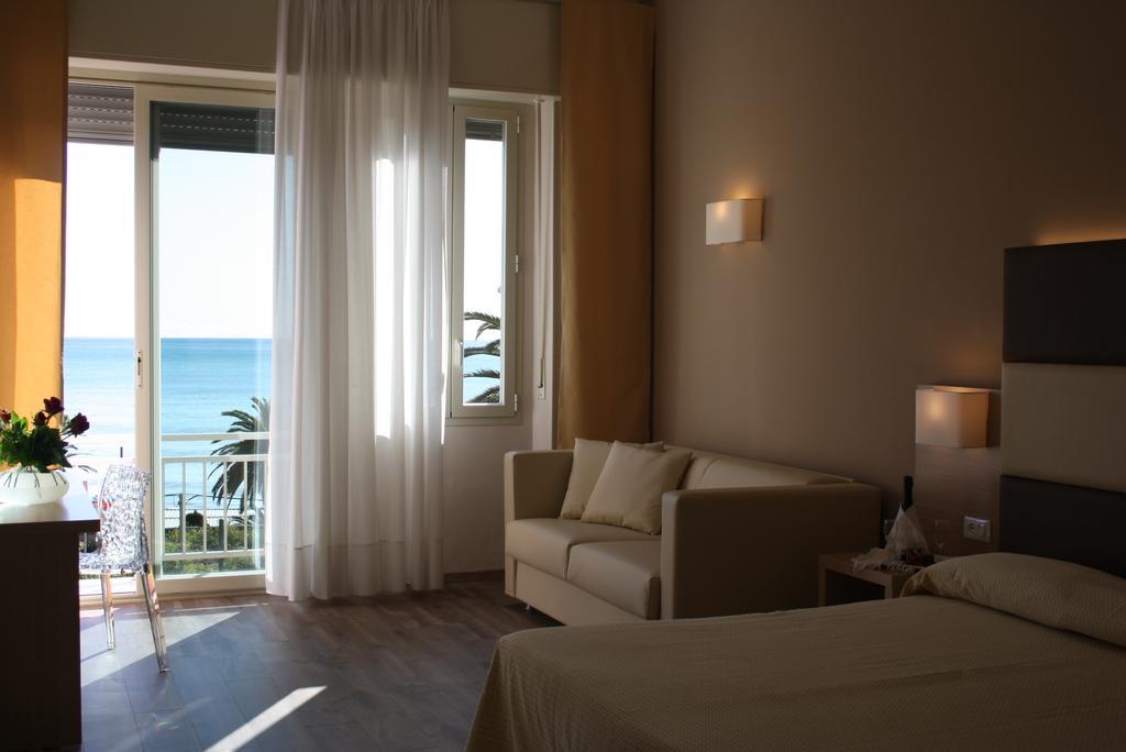 Hotel Napoleon Sanremo Exterior foto